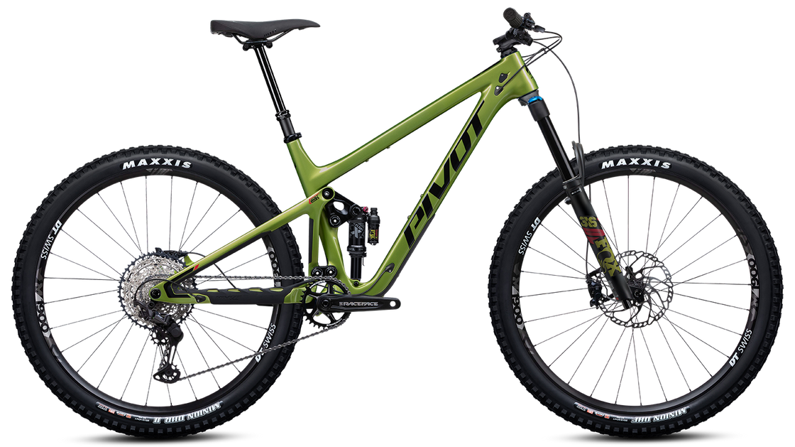 Switchblade Carbon - Pivot Cycles NZ